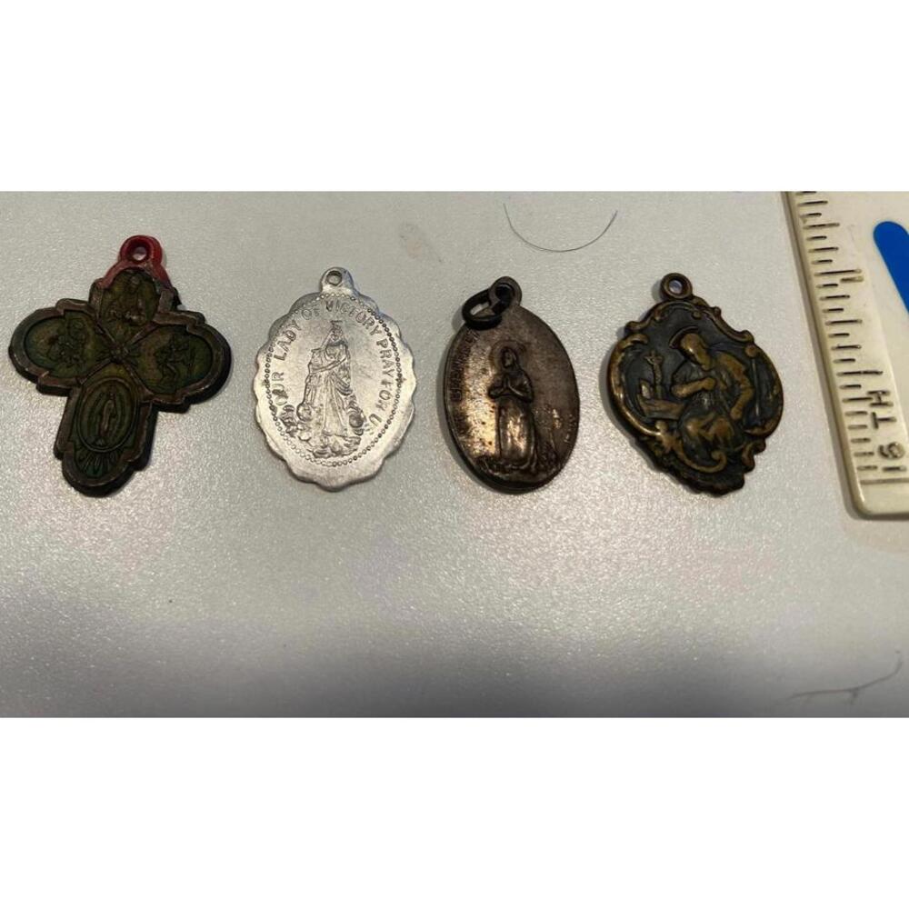 Set of 4 Vintage Religious Medals Christian Catholic Pendants